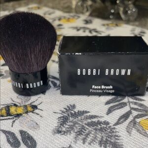 Bobbi Brown Face Brush